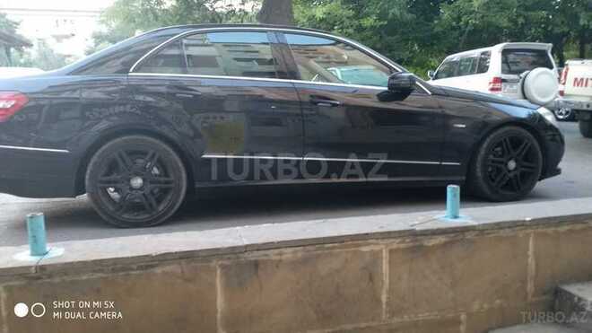 Mercedes E 200 2011, 129,000 km - 1.8 l - Bakı