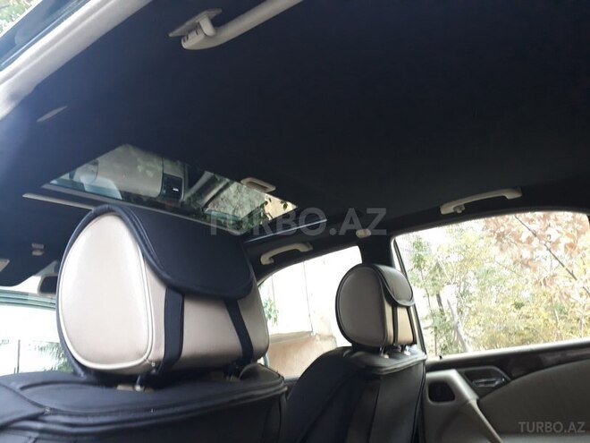 Mercedes E 240 1998, 312,000 km - 2.4 l - Bakı
