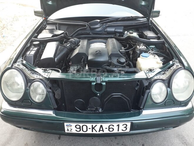 Mercedes E 240 1998, 312,000 km - 2.4 l - Bakı