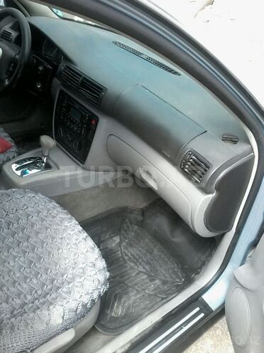 Volkswagen Passat 2002, 222,000 km - 1.8 l - Bakı