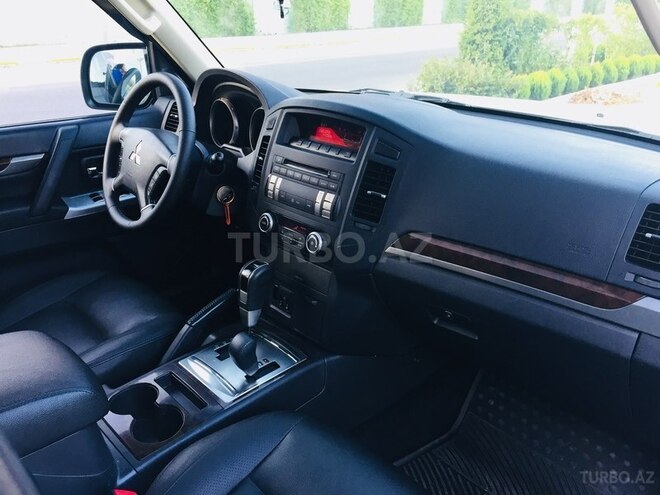 Mitsubishi Pajero 2014, 81,000 km - 3.0 l - Bakı