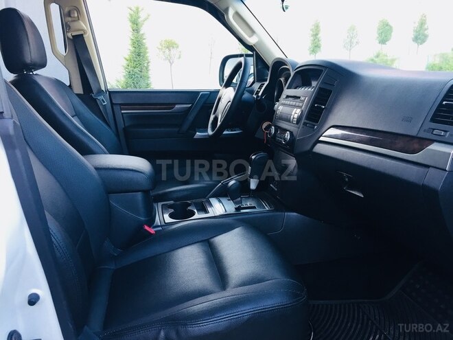 Mitsubishi Pajero 2014, 81,000 km - 3.0 l - Bakı