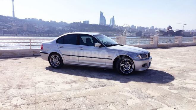 BMW 318 1999, 285,000 km - 1.9 l - Bakı