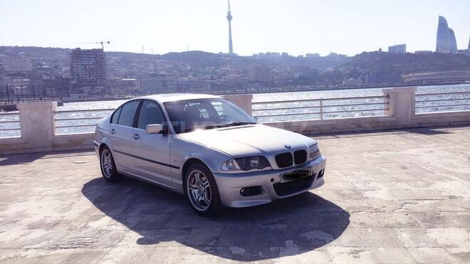 BMW 318 1999, 285,000 km - 1.9 l - Bakı