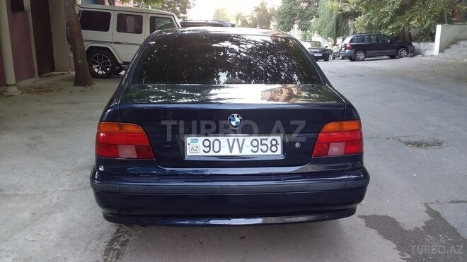 BMW 520 1999, 203,500 km - 2.0 l - Bakı