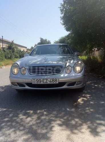 Mercedes E 220 2003, 267,500 km - 2.2 л - Bakı