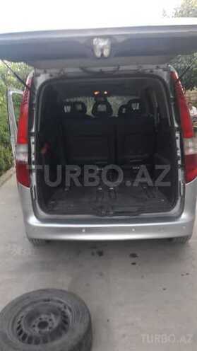 Mercedes Vaneo 2002, 220,000 km - 1.9 l - Astara