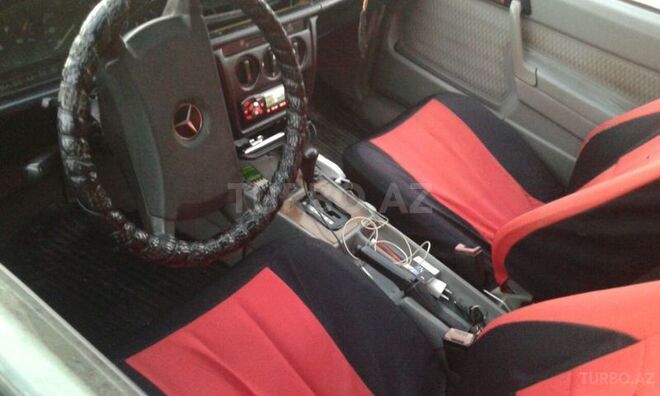 Mercedes 190 1988, 25,000 km - 0.2 l - Salyan