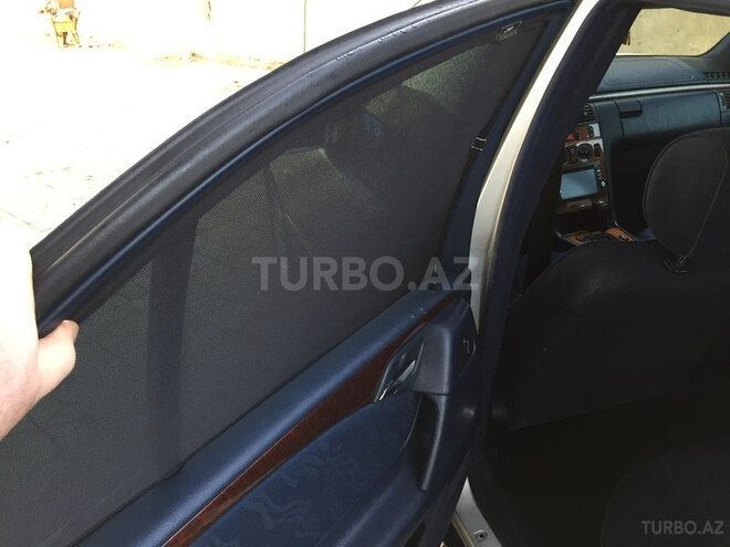 Mercedes E 240 1997, 249,202 km - 2.4 л - Bakı