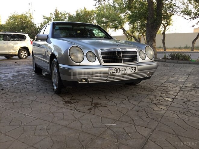 Mercedes E 240 1997, 249,202 km - 2.4 л - Bakı