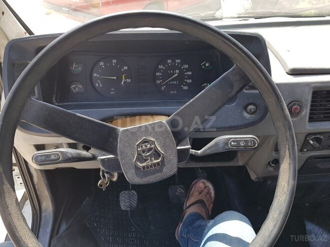 GAZ 330200 2002, 143,000 km - 2.5 l - Bakı