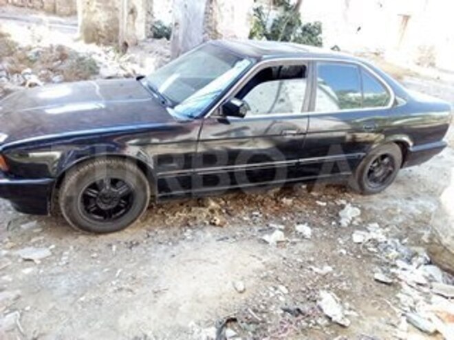 BMW 528 1989, 300,000 km - 2.8 л - Bakı