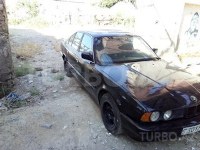 BMW 528 1989, 300,000 km - 2.8 л - Bakı