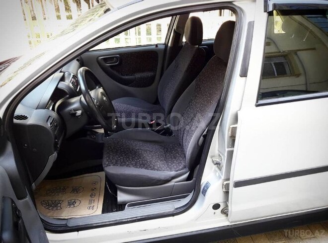 Opel Vita 2002, 185,000 km - 1.4 l - Bakı