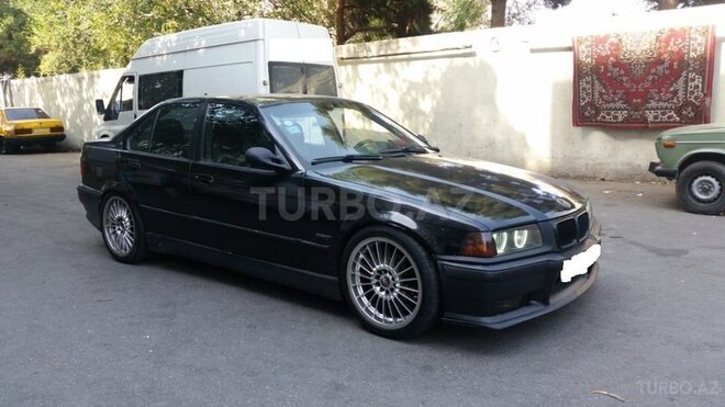BMW 320 1995, 235,000 km - 2.0 л - Bakı