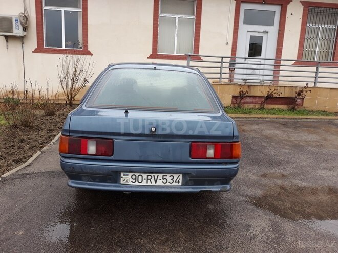 Ford Sierra 1992, 150,000 km - 1.8 l - Bakı