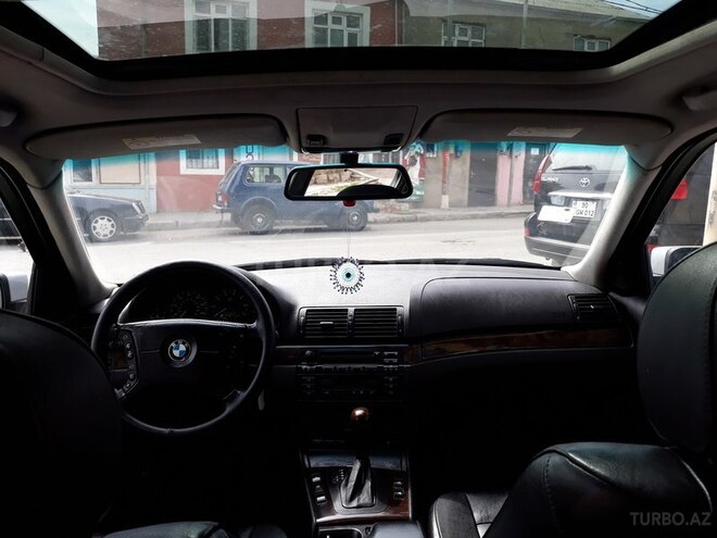 BMW 325 2002, 245,000 km - 2.5 л - Bakı