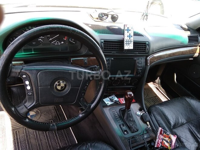 BMW 728 1996, 310,000 km - 2.8 l - Bakı