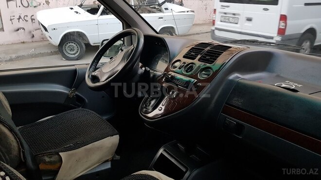 Mercedes Vito 2002, 240,000 km - 2.8 l - Bakı