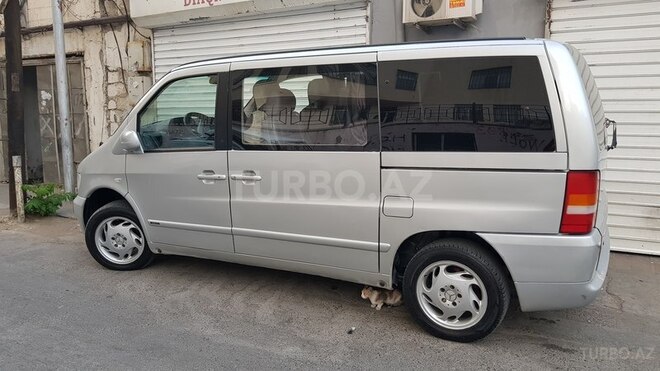 Mercedes Vito 2002, 240,000 km - 2.8 l - Bakı