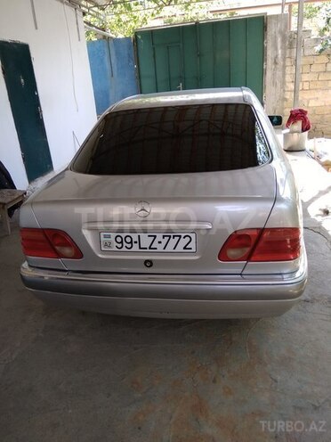 Mercedes E 320 1996, 390,000 km - 3.2 л - Bakı