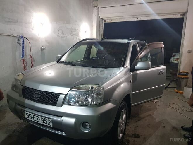 Nissan X-Trail 2004, 196,000 km - 2.0 l - Bakı