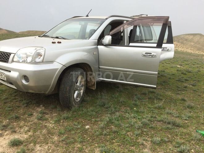 Nissan X-Trail 2004, 196,000 km - 2.0 l - Bakı