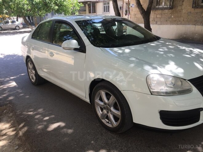 Volkswagen Jetta 2009, 126,655 km - 1.6 l - Sumqayıt