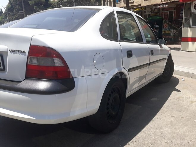 Opel Vectra 1999, 331,000 km - 1.8 l - Bakı