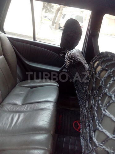 Mercedes E 240 1997, 380,000 km - 2.6 l - Balakən