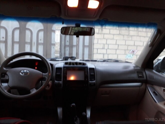 Toyota Prado 2003, 205,000 km - 2.7 l - Quba