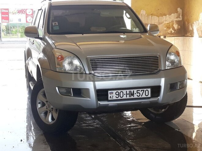 Toyota Prado 2003, 205,000 km - 2.7 l - Quba