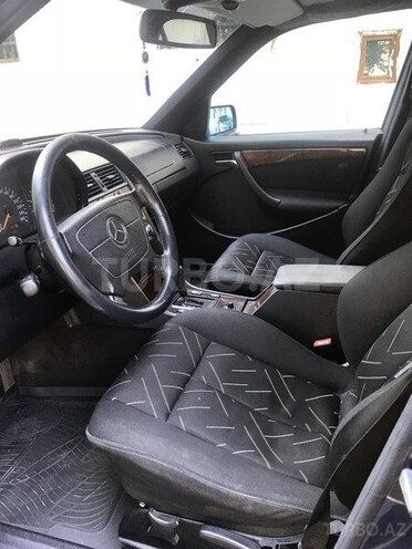Mercedes C 200 2000, 202,000 km - 2.0 l - Bakı