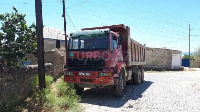 HOWO Sinotruk 2012, 140,000 km - 9.5 l - Şabran