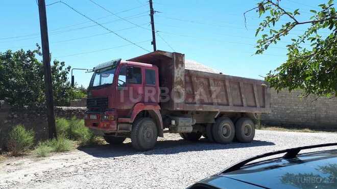 HOWO Sinotruk 2012, 140,000 km - 9.5 l - Şabran