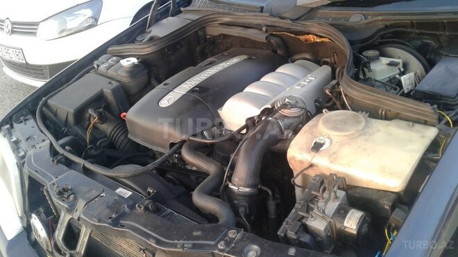 Mercedes C 220 2000, 243,128 km - 2.2 l - Bakı