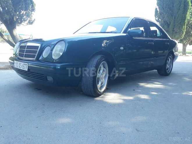 Mercedes E 220 1996, 452,882 km - 2.2 l - Astara