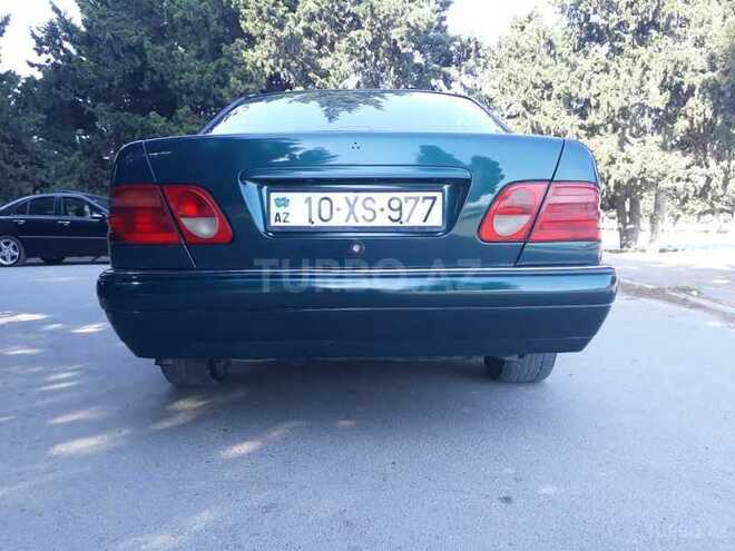Mercedes E 220 1996, 452,882 km - 2.2 l - Astara