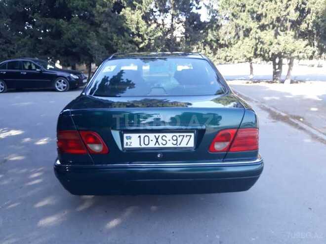 Mercedes E 220 1996, 452,882 km - 2.2 l - Astara