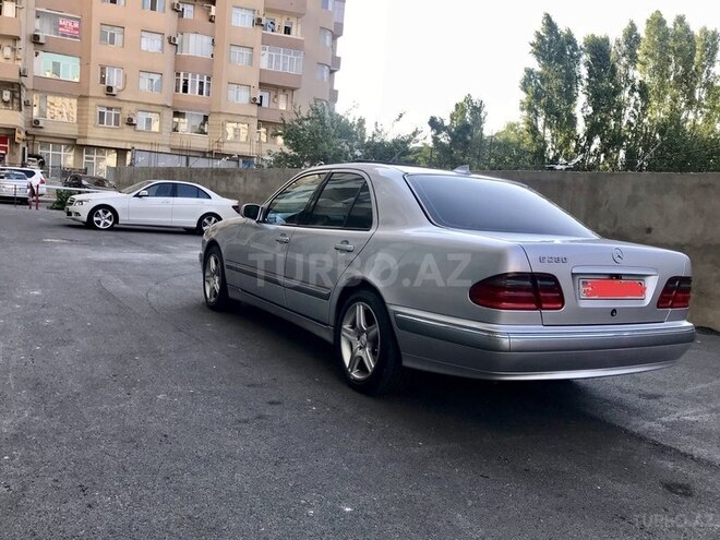 Mercedes E 280 2000, 223,000 km - 2.8 l - Bakı
