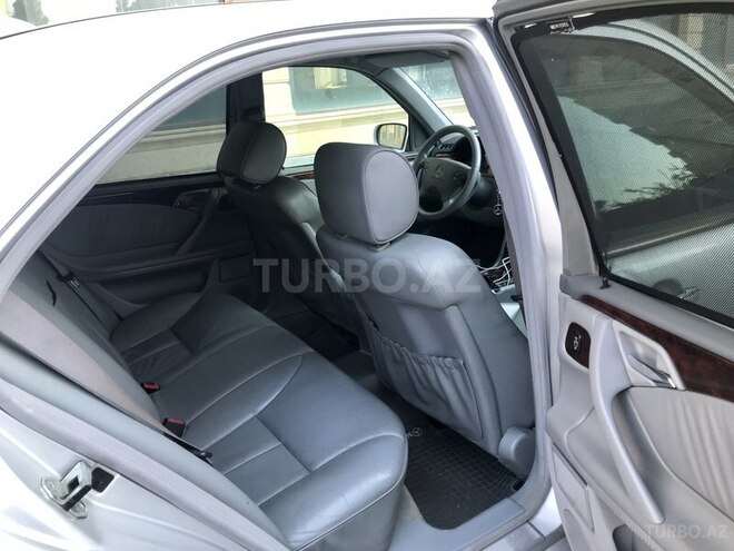 Mercedes E 280 2000, 223,000 km - 2.8 l - Bakı