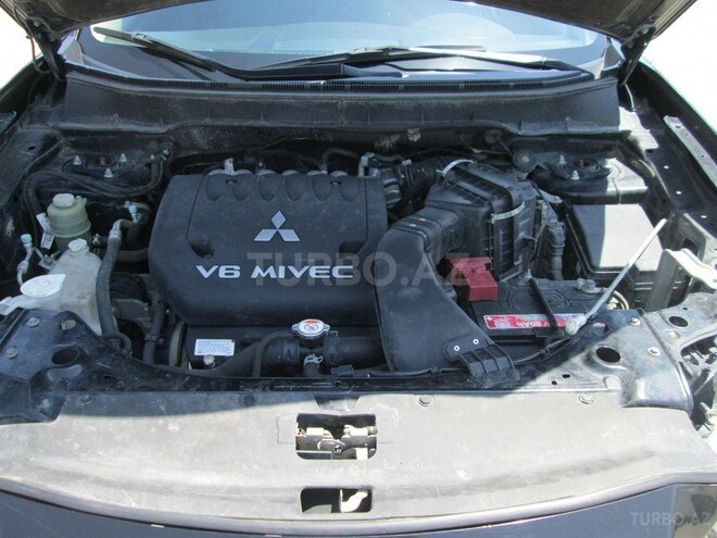 Mitsubishi Outlander 2012, 155,000 km - 3.0 l - Bakı