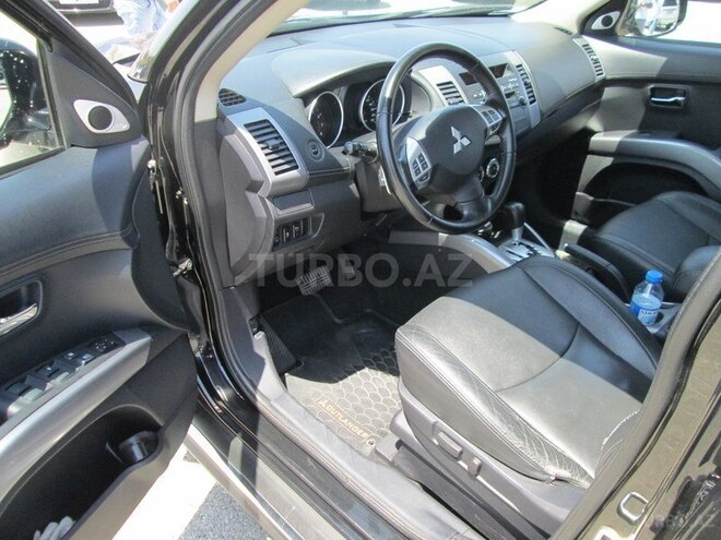 Mitsubishi Outlander 2012, 155,000 km - 3.0 l - Bakı