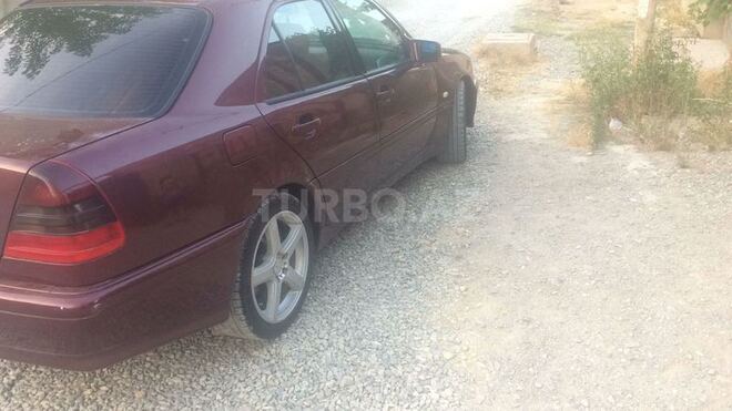 Mercedes C 240 1998, 327,853 km - 2.4 l - Sumqayıt