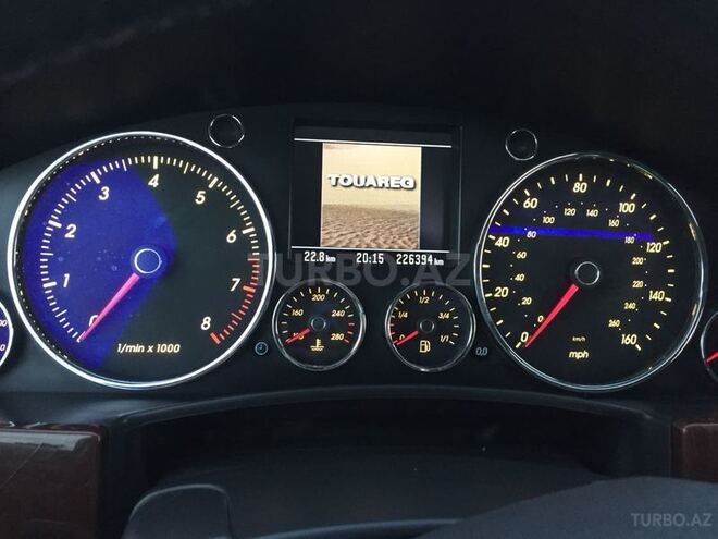 Volkswagen Touareg 2005, 226,000 km - 4.2 l - Sumqayıt