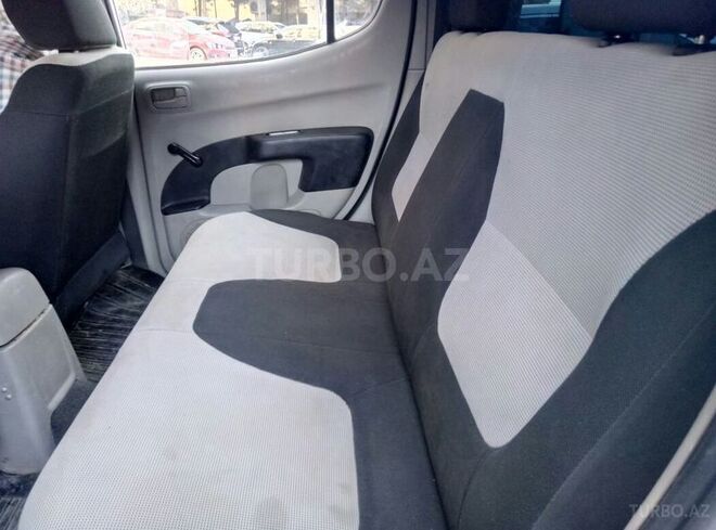 Mitsubishi L200 2011, 480,000 km - 2.5 l - Bakı