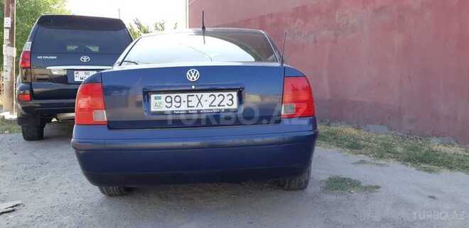 Volkswagen Passat 2000, 300,000 km - 1.6 l - Sumqayıt