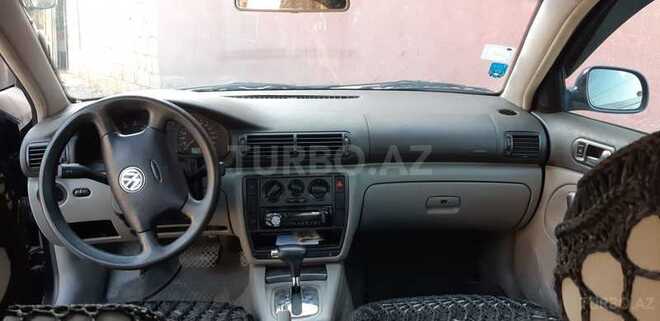 Volkswagen Passat 2000, 300,000 km - 1.6 l - Sumqayıt