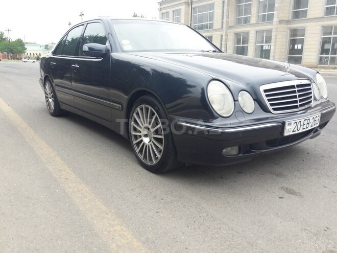 Mercedes E 280 1999, 192,000 km - 2.8 l - Gəncə
