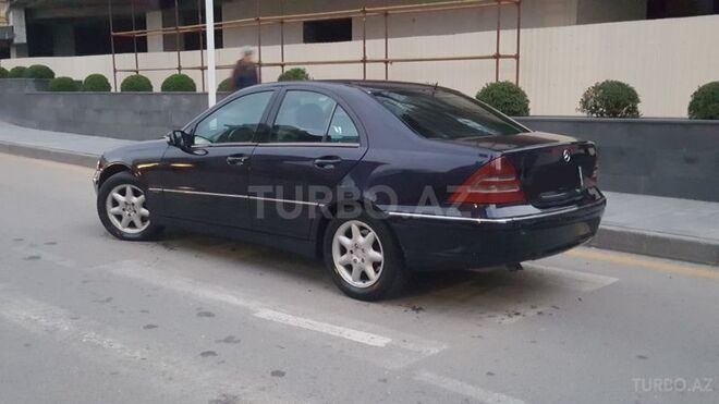 Mercedes C 200 2000, 246,500 km - 2.0 l - Bakı